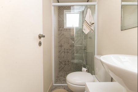 Casa à venda com 214m², 5 quartos e 4 vagas Casa à venda com 214m², 5 quartos e 4 vagasBanheiro Edicula