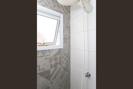 Casa à venda com 214m², 5 quartos e 4 vagas Casa à venda com 214m², 5 quartos e 4 vagasBanheiro Edicula