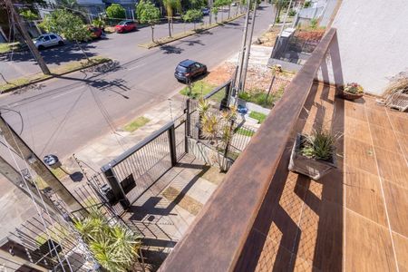 Casa para alugar com 249m², 3 quartos e 2 vagas Casa para alugar com 249m², 3 quartos e 2 vagasVaranda