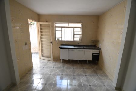 Casa à venda com 253m², 3 quartos e 3 vagasCozinha
