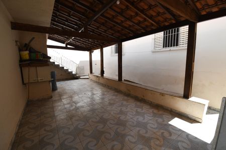 Casa à venda com 253m², 3 quartos e 3 vagasVaranda