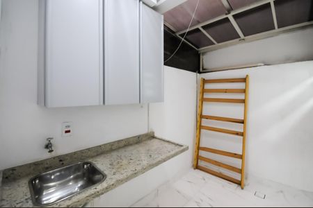 Apartamento à venda com 56m², 2 quartos e 1 vagaÁrea de Serviço