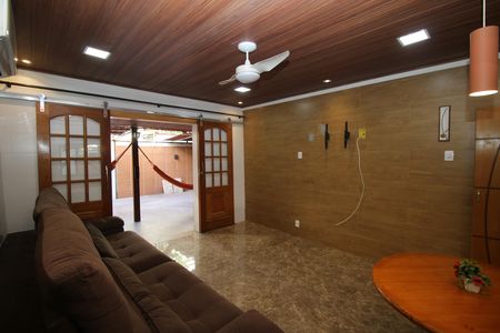 Apartamento para alugar com 120m², 3 quartos e 2 vagasSala