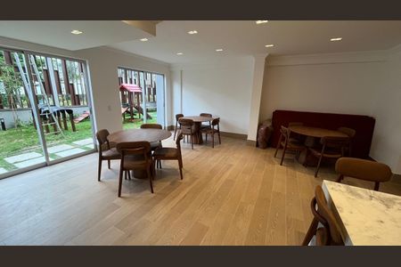 Apartamento à venda com 56m², 2 quartos e 1 vagaSala de Jantar