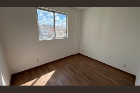 Apartamento à venda com 56m², 2 quartos e 1 vagaQuarto