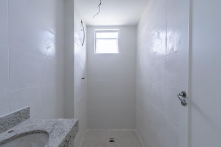 Apartamento à venda com 56m², 2 quartos e 1 vagaBanheiro Social