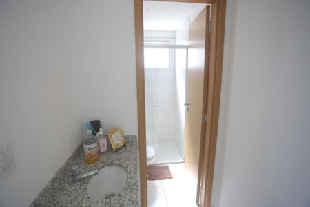 Apartamento à venda com 75m², 3 quartos e 2 vagasBanheiro