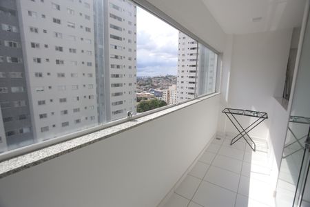 Apartamento à venda com 75m², 3 quartos e 2 vagasVaranda da Sala
