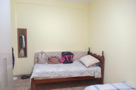 Casa à venda com 310m², 4 quartos e 4 vagas Casa à venda com 310m², 4 quartos e 4 vagasQuarto 2 (Casa 2)