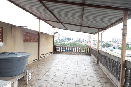 Casa à venda com 310m², 4 quartos e 4 vagas Casa à venda com 310m², 4 quartos e 4 vagasÁrea comum