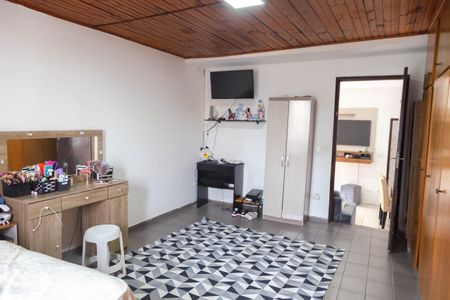 Casa à venda com 310m², 4 quartos e 4 vagas Casa à venda com 310m², 4 quartos e 4 vagasQuarto 1(Casa 3)