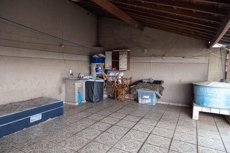 Casa à venda com 310m², 4 quartos e 4 vagas Casa à venda com 310m², 4 quartos e 4 vagasÁrea comum