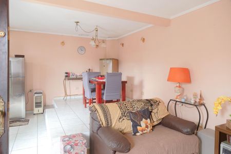 Casa à venda com 310m², 4 quartos e 4 vagas Casa à venda com 310m², 4 quartos e 4 vagasSala