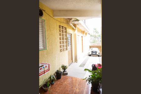 Casa à venda com 310m², 4 quartos e 4 vagas Casa à venda com 310m², 4 quartos e 4 vagasÁrea de Serviço 2