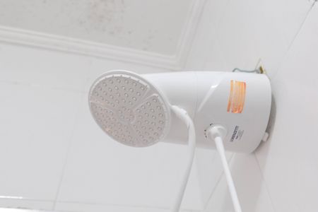 Casa à venda com 310m², 4 quartos e 4 vagas Casa à venda com 310m², 4 quartos e 4 vagasBanheiro (Casa 2)