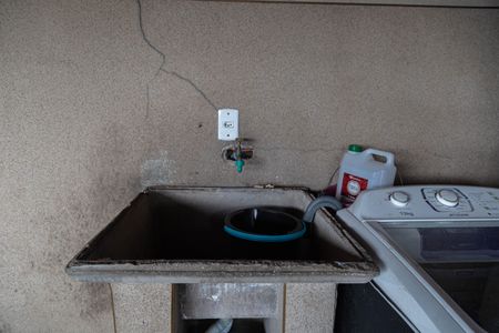 Casa à venda com 310m², 4 quartos e 4 vagas Casa à venda com 310m², 4 quartos e 4 vagasÁrea de Serviço