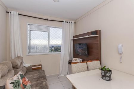 Apartamento para alugar com 38m², 2 quartos e 1 vagaSala