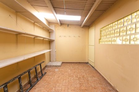 Casa à venda com 160m², 3 quartos e 1 vagaÁrea de Serviço