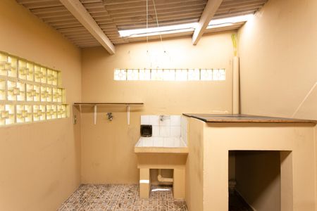 Casa à venda com 160m², 3 quartos e 1 vagaÁrea de Serviço