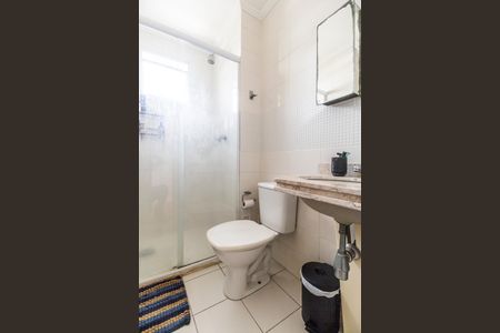 Apartamento à venda com 74m², 2 quartos e 1 vaga Apartamento à venda com 74m², 2 quartos e 1 vagaBanheiro da Suíte