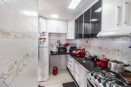 Apartamento à venda com 74m², 2 quartos e 1 vaga Apartamento à venda com 74m², 2 quartos e 1 vagaCozinha