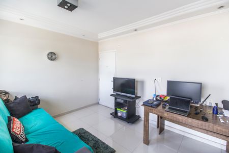 Apartamento à venda com 74m², 2 quartos e 1 vaga Apartamento à venda com 74m², 2 quartos e 1 vagaSala de TV