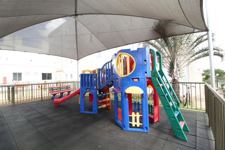 Apartamento para alugar com 40m², 2 quartos e 1 vagaÁrea comum - Playground