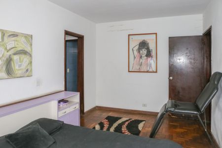 Casa à venda com 342m², 4 quartos e 8 vagas Casa à venda com 342m², 4 quartos e 8 vagasSuíte