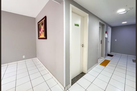 Apartamento à venda com 48m², 2 quartos e 1 vaga Apartamento à venda com 48m², 2 quartos e 1 vagaHall de Entrada