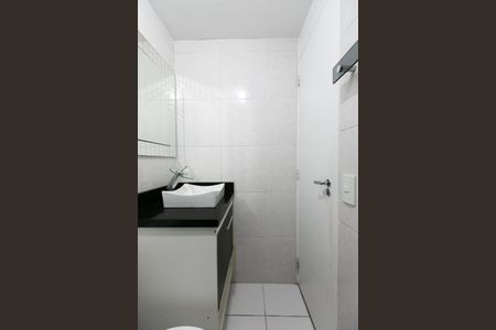Apartamento à venda com 48m², 2 quartos e 1 vaga Apartamento à venda com 48m², 2 quartos e 1 vagaBanheiro