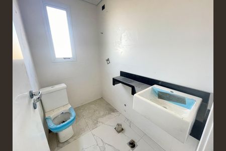 Banheiro social de apartamento à venda com 2 quartos, 58m² em Nova Suíça, Belo Horizonte