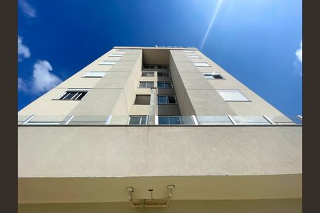 Apartamento à venda com 58m², 2 quartos e 2 vagasFachada