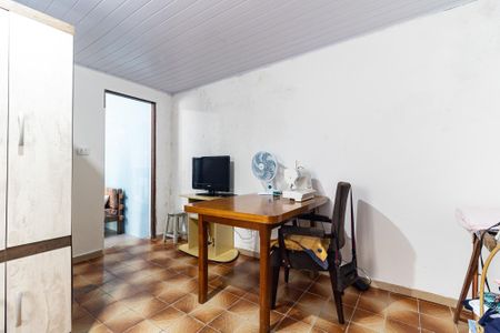 Casa à venda com 150m², 5 quartos e 2 vagas Casa à venda com 150m², 5 quartos e 2 vagasQuarto 1