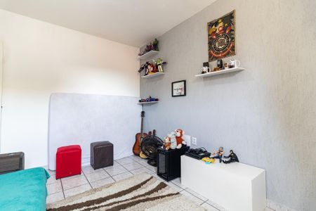 Casa à venda com 150m², 5 quartos e 2 vagas Casa à venda com 150m², 5 quartos e 2 vagasSala