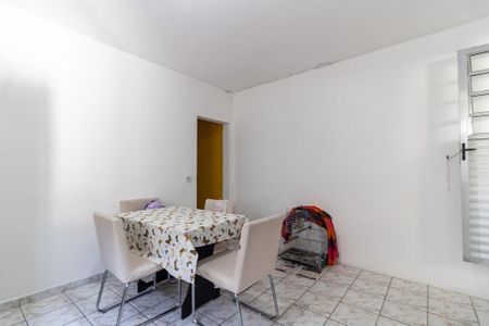 Casa à venda com 150m², 5 quartos e 2 vagas Casa à venda com 150m², 5 quartos e 2 vagasCozinha 2