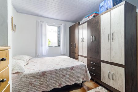 Casa à venda com 150m², 5 quartos e 2 vagas Casa à venda com 150m², 5 quartos e 2 vagasQuarto 1