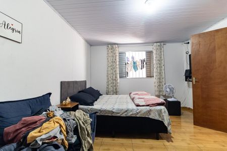 Casa à venda com 150m², 5 quartos e 2 vagas Casa à venda com 150m², 5 quartos e 2 vagasQuarto 2