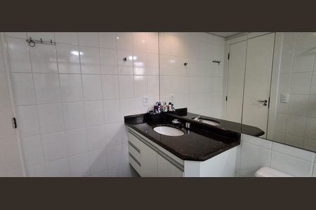 Apartamento à venda com 130m², 3 quartos e 3 vagasBanheiro Suíte 3