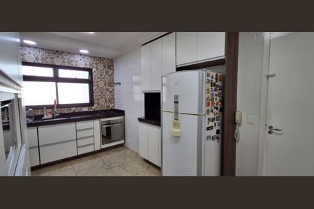 Apartamento à venda com 130m², 3 quartos e 3 vagasCozinha