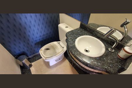 Apartamento à venda com 130m², 3 quartos e 3 vagasLavabo