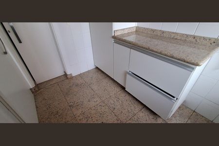 Apartamento à venda com 130m², 3 quartos e 3 vagasÁrea de Serviço