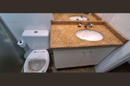 Apartamento à venda com 130m², 3 quartos e 3 vagasBanheiro Suíte 2