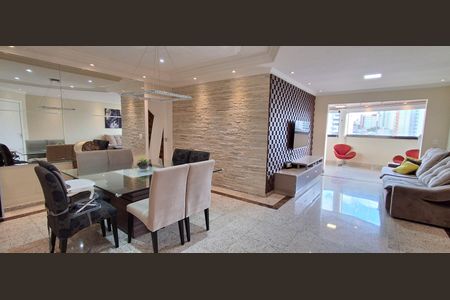 Apartamento à venda com 130m², 3 quartos e 3 vagasSala