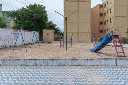 Apartamento à venda com 57m², 2 quartos e 1 vaga Apartamento à venda com 57m², 2 quartos e 1 vagaÁrea comum - Playground