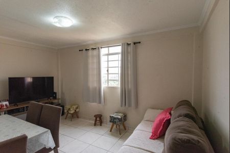 Apartamento à venda com 57m², 2 quartos e 1 vaga Apartamento à venda com 57m², 2 quartos e 1 vagaSala