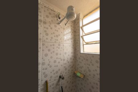 Apartamento à venda com 57m², 2 quartos e 1 vaga Apartamento à venda com 57m², 2 quartos e 1 vagaBanheiro