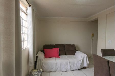 Apartamento à venda com 57m², 2 quartos e 1 vaga Apartamento à venda com 57m², 2 quartos e 1 vagaSala