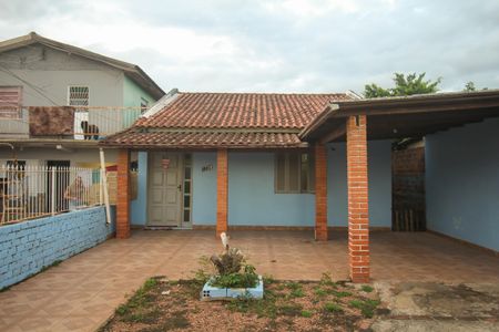 Casa à venda com 128m², 3 quartos e 1 vaga Casa à venda com 128m², 3 quartos e 1 vagaFachada