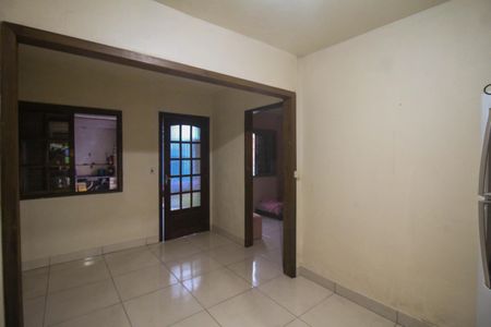 Casa à venda com 128m², 3 quartos e 1 vaga Casa à venda com 128m², 3 quartos e 1 vagaCozinha