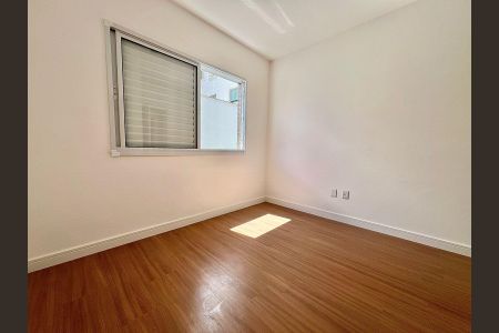 Apartamento à venda com 70m², 3 quartos e 1 vagaSuíte